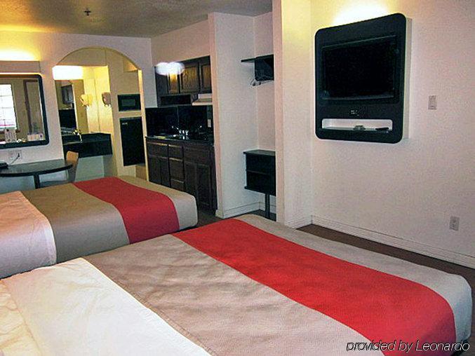 Motel 6-Edinburg, Tx Екстериор снимка